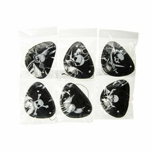 1636985393